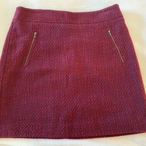 Loft burgundy woven skirt - size 8
